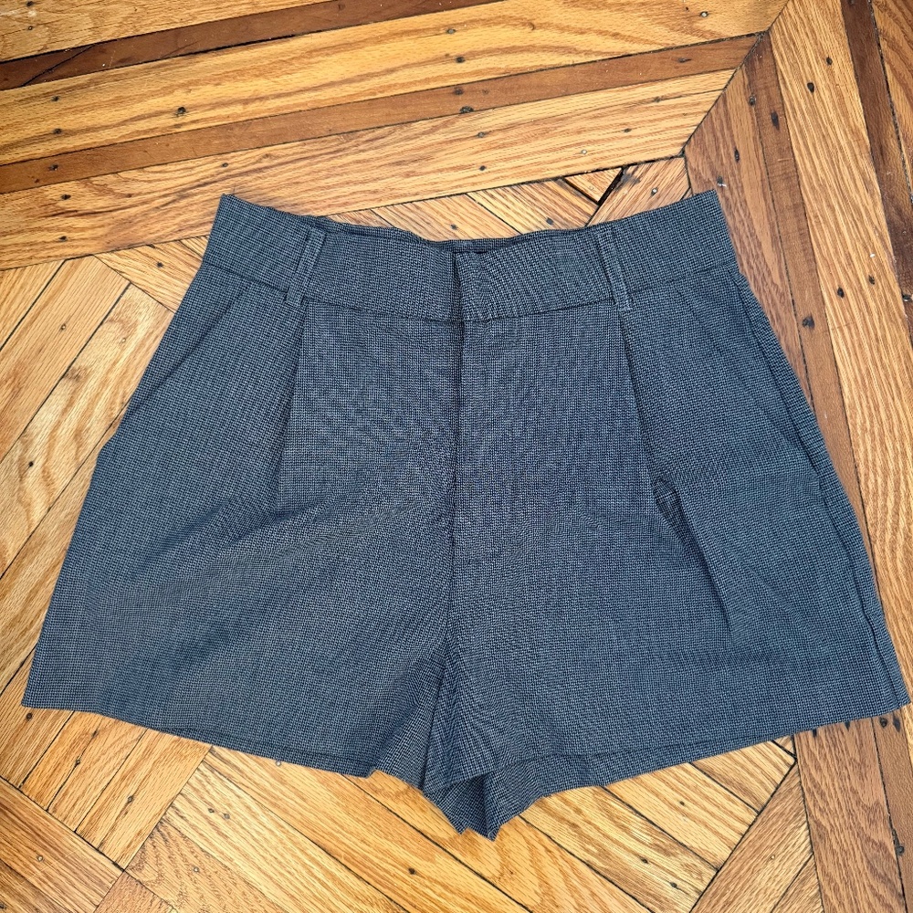 Zara pleated shorts